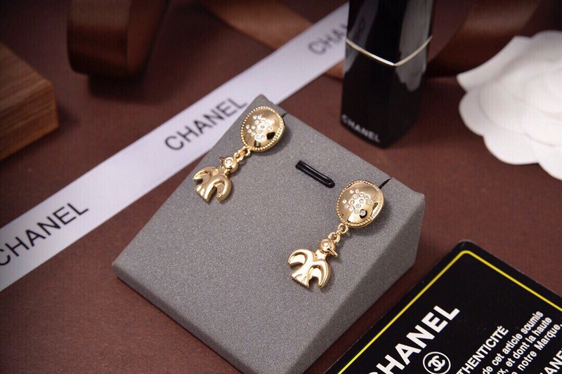 Chanel Earrings 612